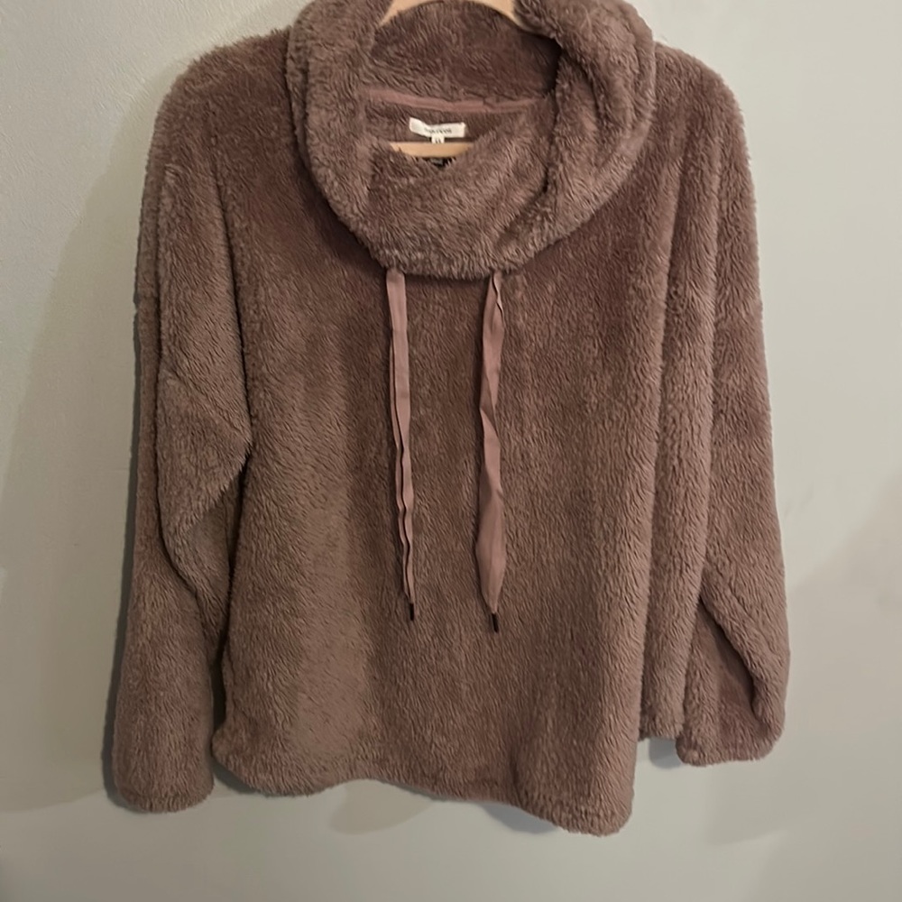 Fleece sweater
